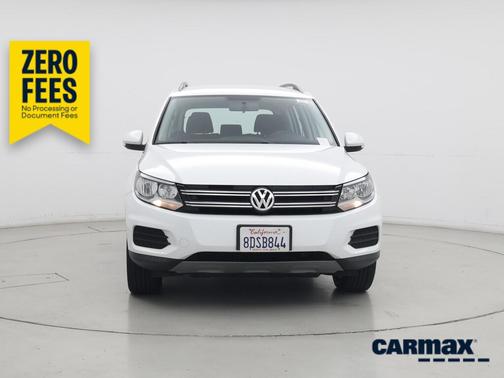 White 2018 Volkswagen Tiguan Limited