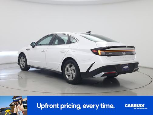 2025 Hyundai SONATA SE