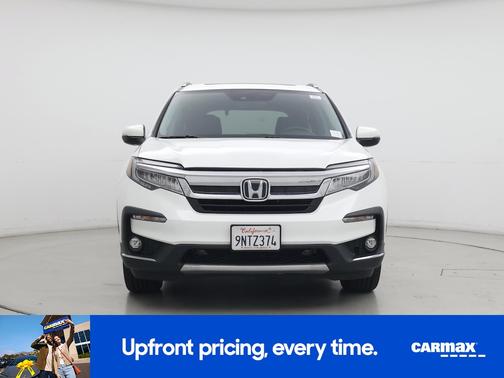 White 2022 Honda Pilot Touring