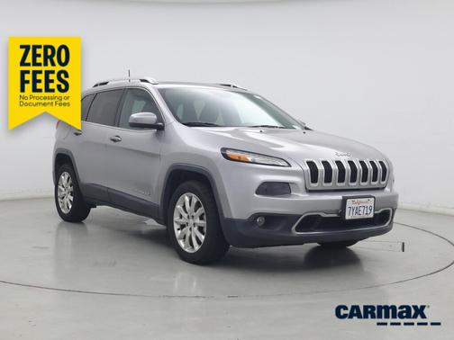 Silver 2017 Jeep Cherokee Latitude