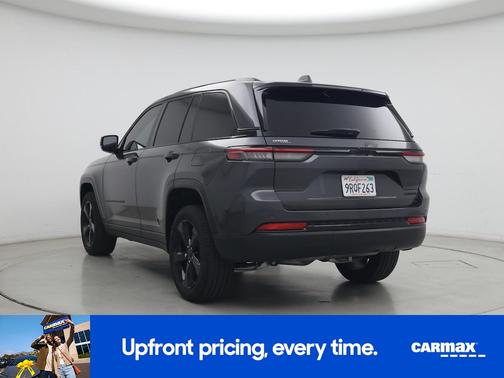 Gray 2025 Jeep Grand Cherokee Limited