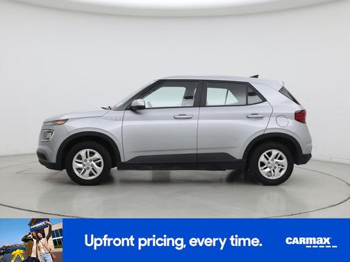 2021 Hyundai VENUE SE