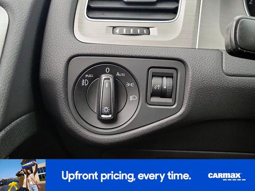 Blue 2017 Volkswagen Golf SE