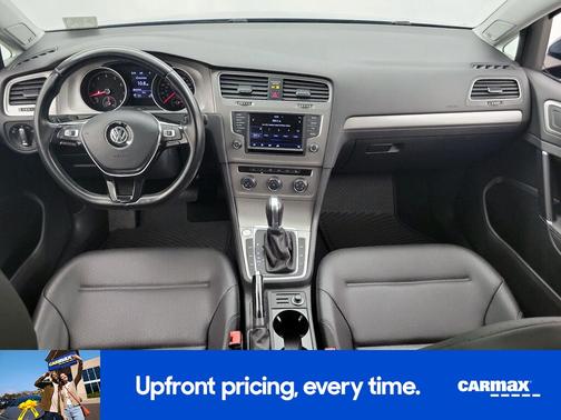 Blue 2017 Volkswagen Golf SE