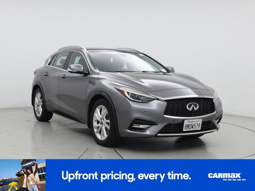 2019 INFINITI QX30 Essential