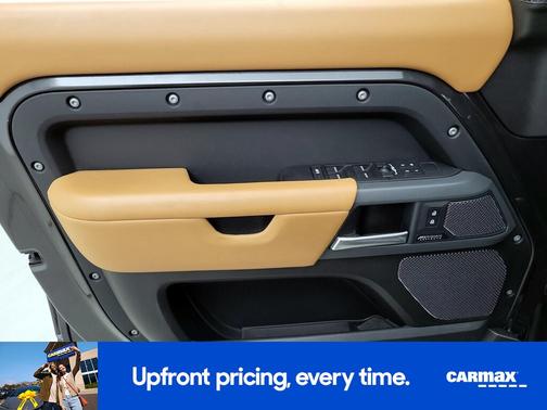 2023 Land Rover Defender 110 X-Dynamic SE