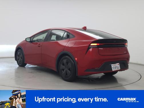 2025 Toyota Prius LE