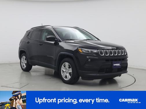 Black 2022 Jeep Compass Latitude