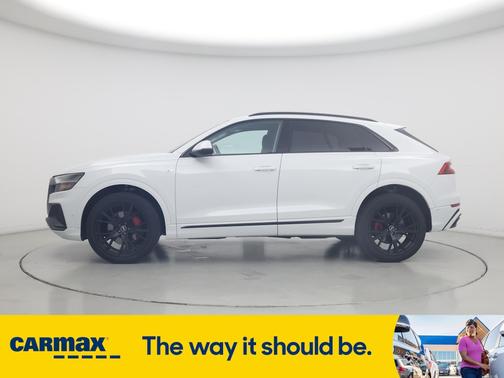2023 Audi Q8 Premium Plus
