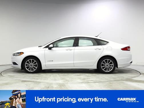 White 2017 Ford Fusion Hybrid SE