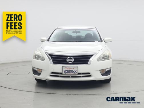 White 2015 Nissan Altima S