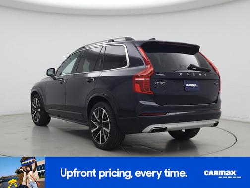 Blue 2019 Volvo XC90 T6 Momentum