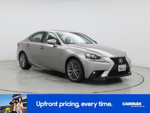 2016 Lexus IS 200t Base (A8)