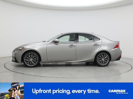 2016 Lexus IS 200t Base (A8)