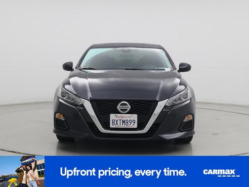 2021 Nissan Altima SV