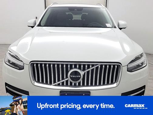 White 2021 Volvo XC90 Recharge Plug-In Hybrid T8 Inscription