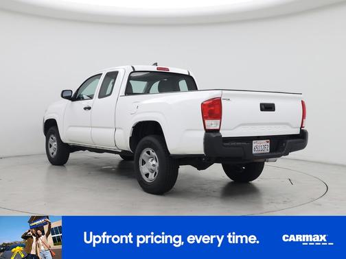 2017 Toyota Tacoma SR