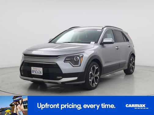 Silver 2023 Kia Niro EX Touring