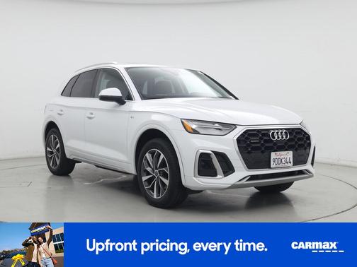 White 2023 Audi Q5 S-Line Premium Plus