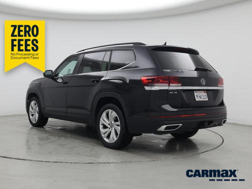 Black 2023 Volkswagen Atlas SE w/Tech