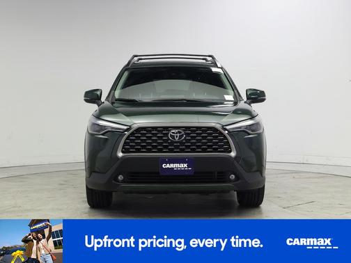 Green 2022 Toyota Corolla Cross XLE