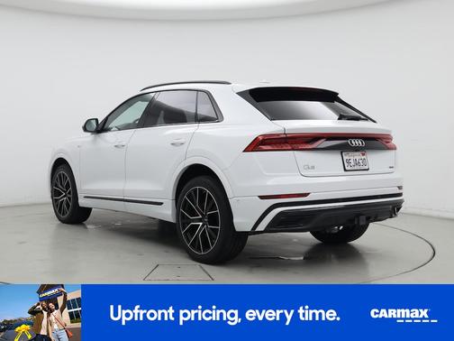 2023 Audi Q8 Premium Plus