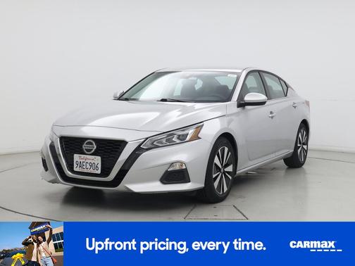 2022 Nissan Altima SV