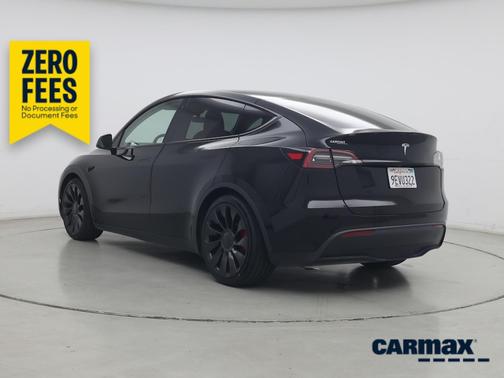 Black 2023 Tesla Model Y Performance