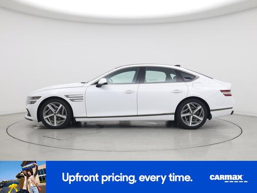 White 2023 Genesis G80