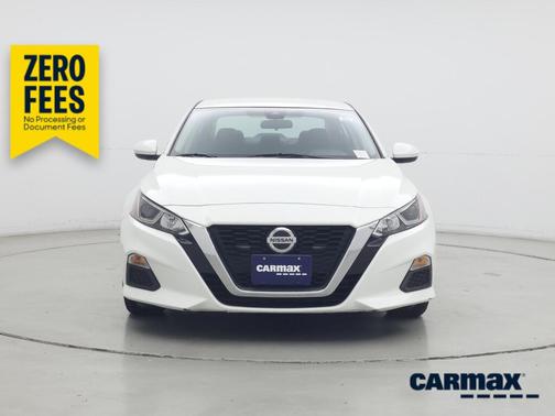 White 2021 Nissan Altima S