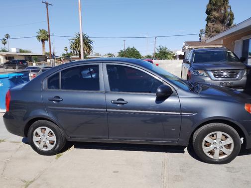 Blue 2011 Hyundai Accent GLS