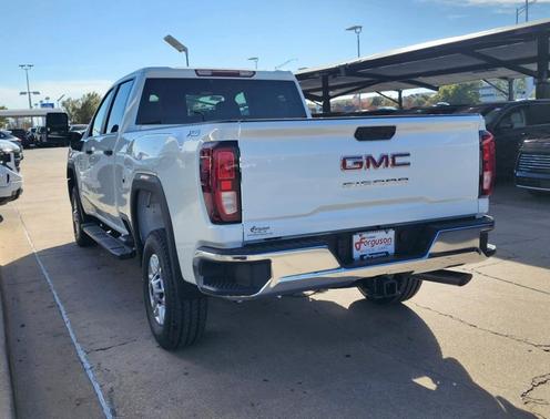 2026 GMC Sierra 2500 Pro
