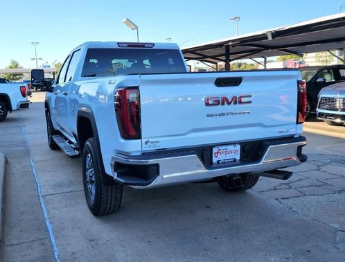 2026 GMC Sierra 2500 SLT