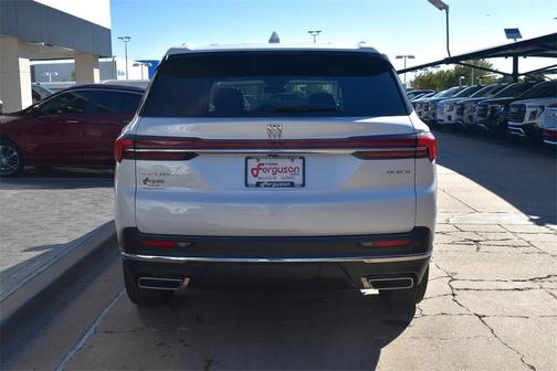 2025 Buick Enclave Preferred