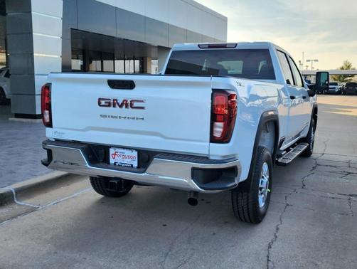 2026 GMC Sierra 2500 Pro