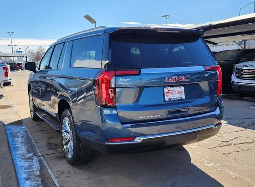 2025 GMC Yukon XL Elevation