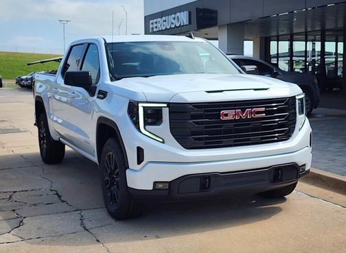2025 GMC Sierra 1500 Elevation