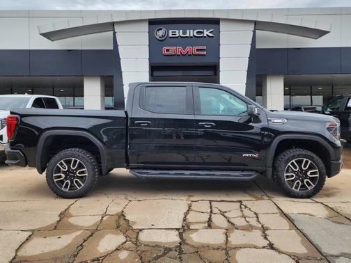 2025 GMC Sierra 1500 AT4