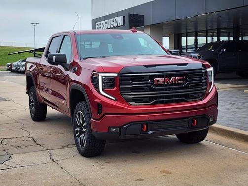 2025 GMC Sierra 1500 AT4