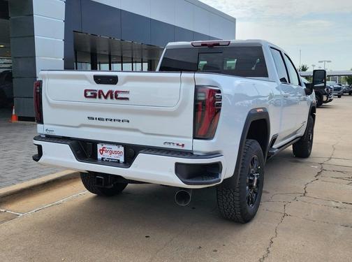 2026 GMC Sierra 2500 AT4