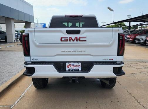 2026 GMC Sierra 2500 AT4