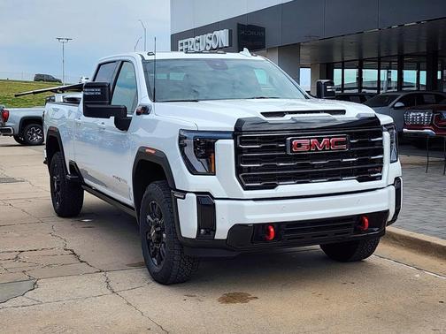 2026 GMC Sierra 2500 AT4