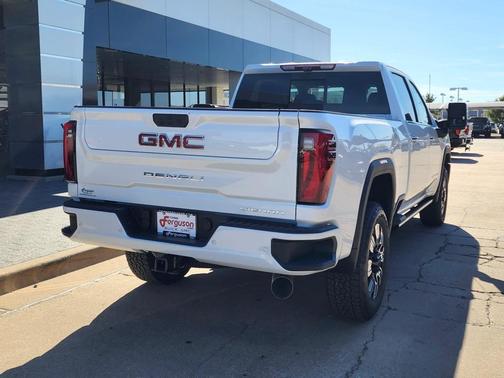 2026 GMC Sierra 2500 Denali