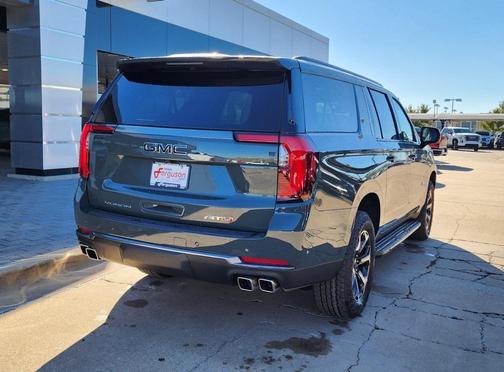 2026 GMC Yukon XL AT4