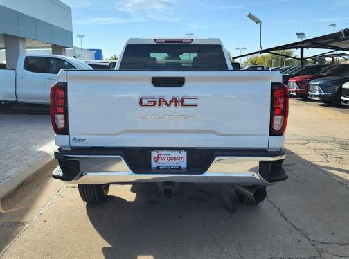 2026 GMC Sierra 2500 Pro