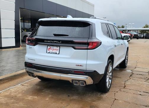 2026 GMC Acadia Denali