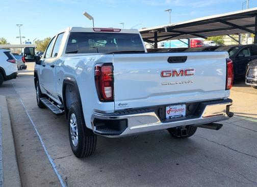 2026 GMC Sierra 2500 Pro