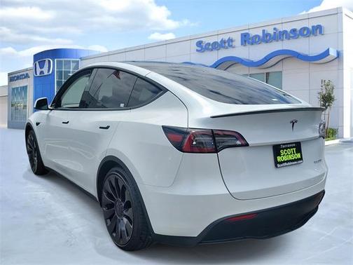 2023 Tesla Model Y Performance