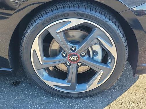 2020 Hyundai Veloster Turbo