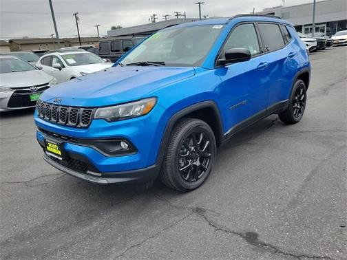 2025 Jeep Compass Latitude